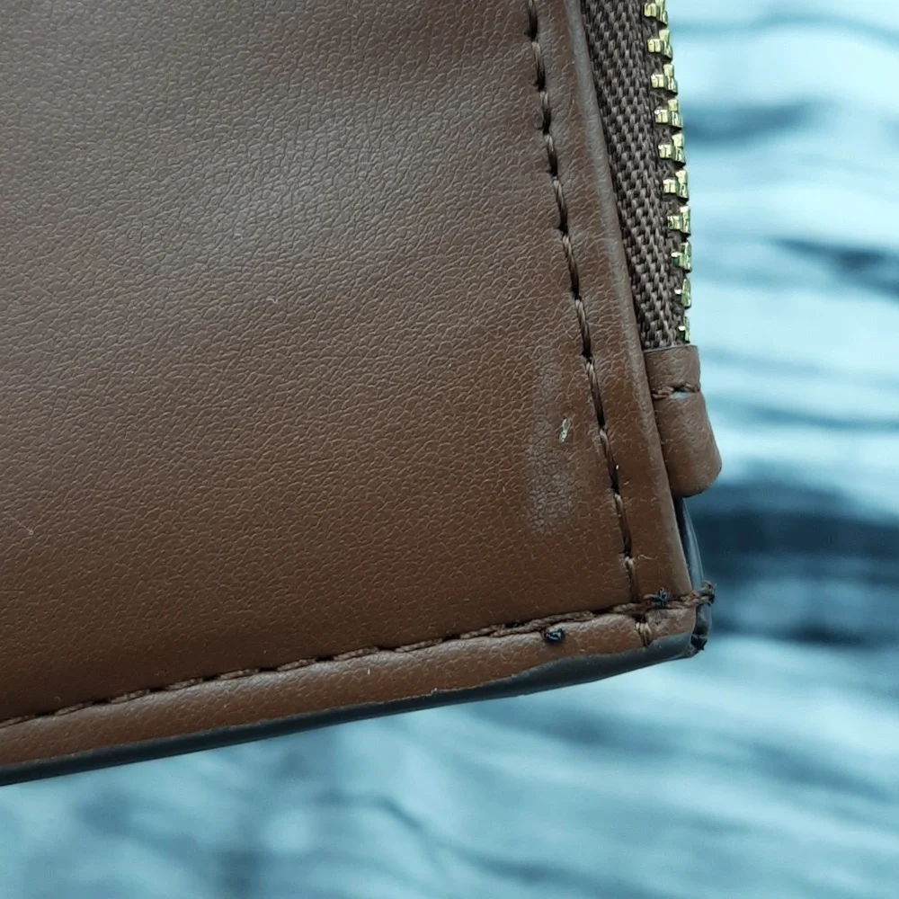 Mango Moldovan Wallet